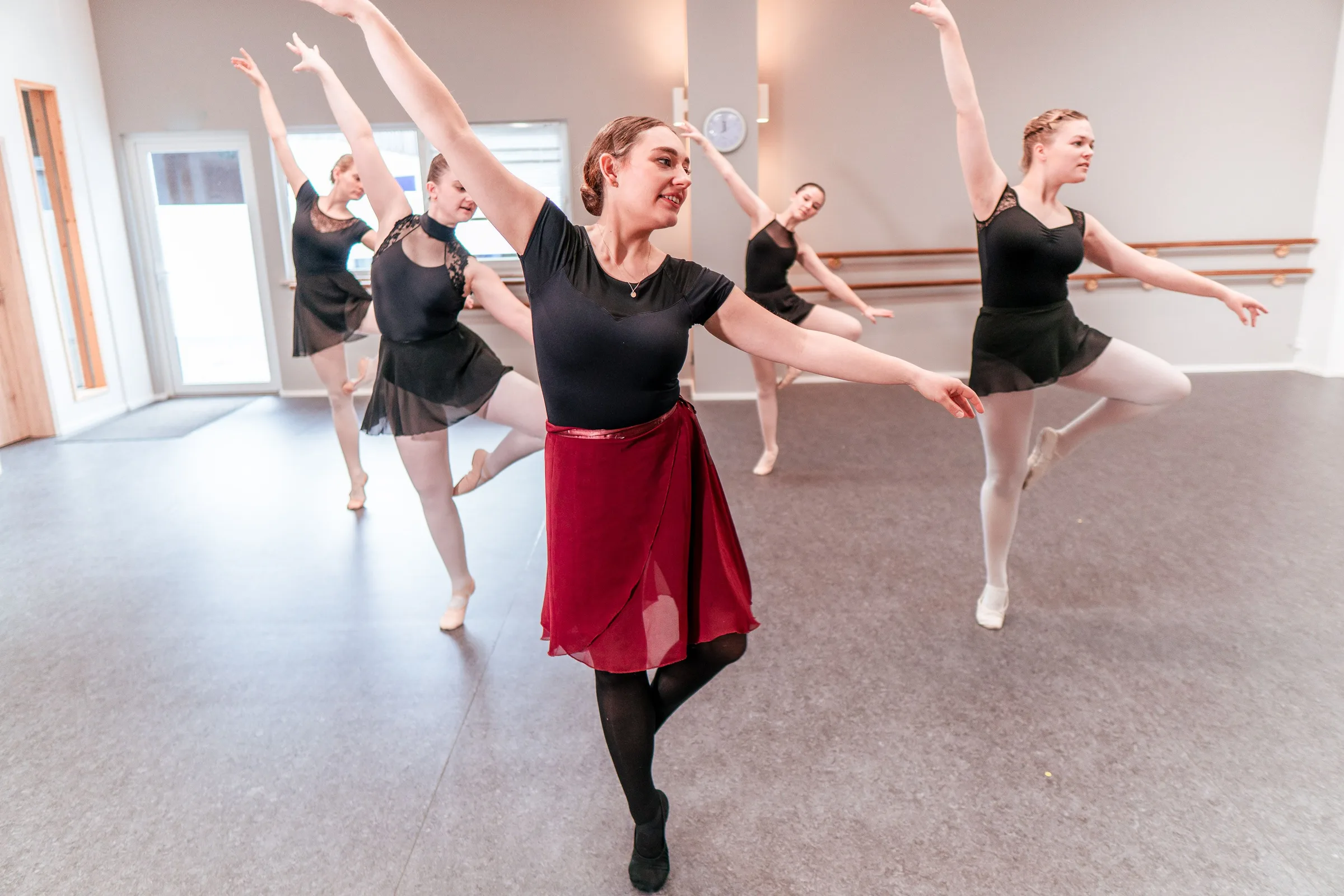 Ballettunterricht dance&free Tanzpose Gruppe
